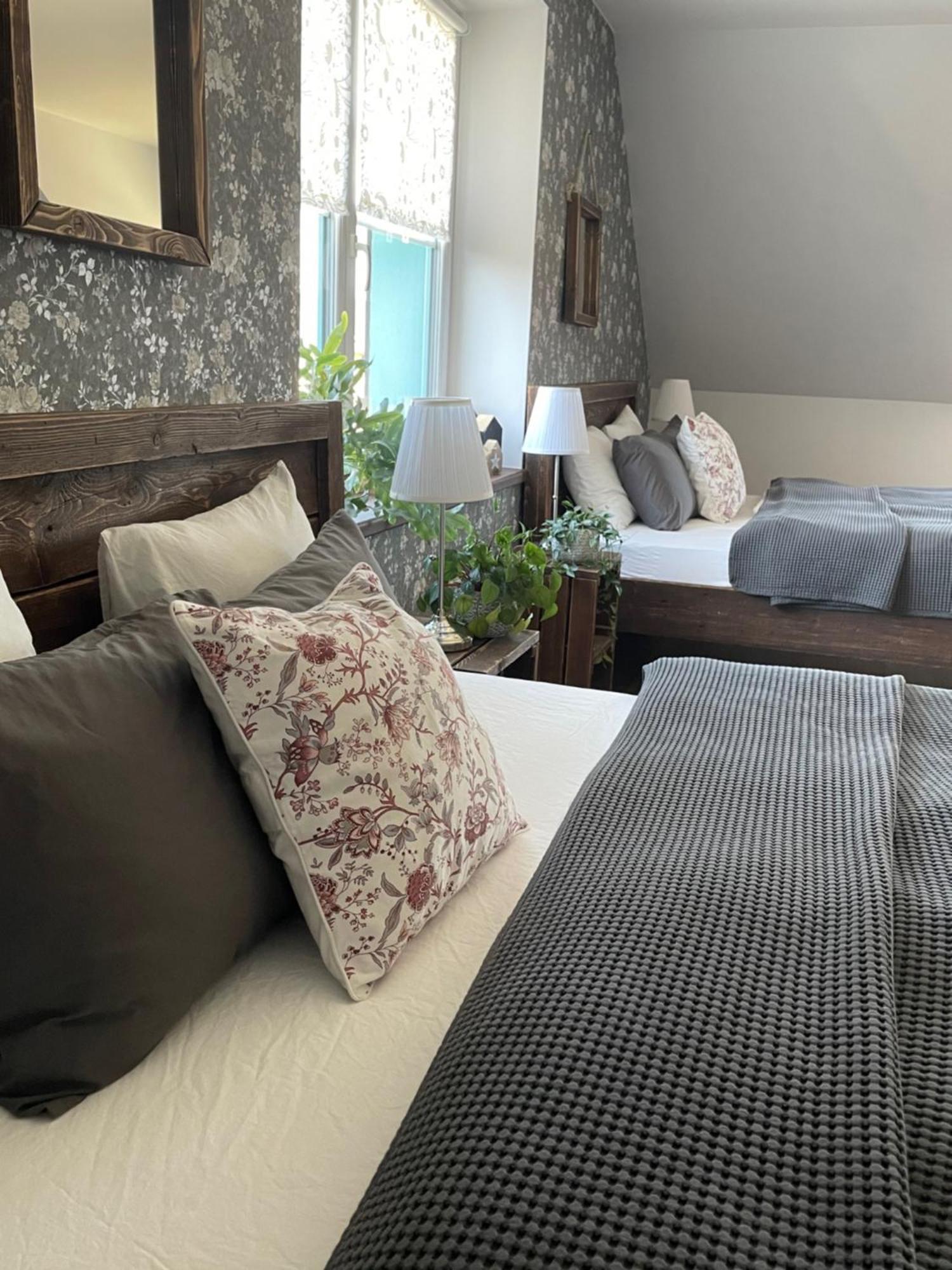 Orchardhouse Farmhouse, Wellness Chrast  Buitenkant foto